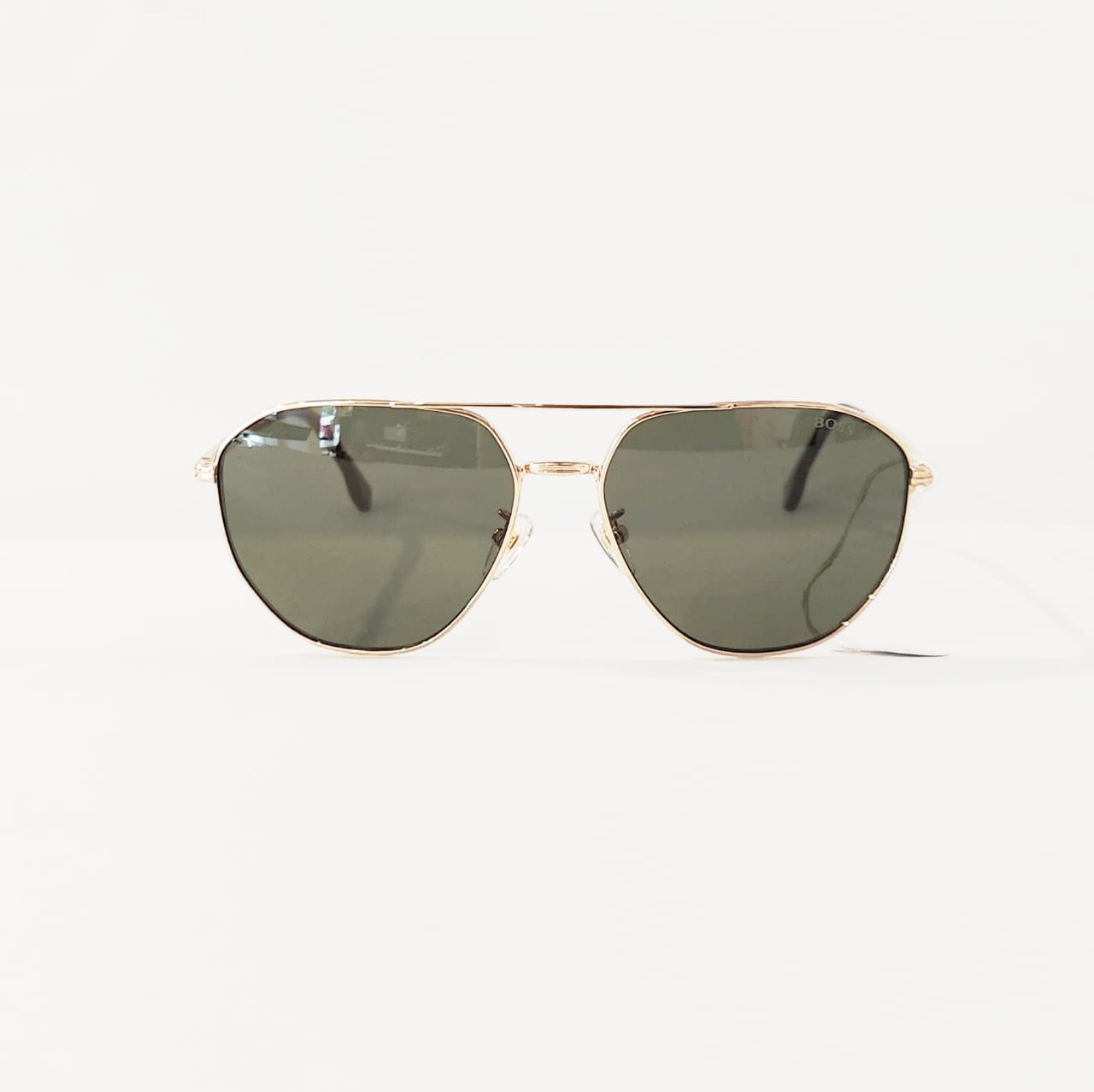 Eyeglass